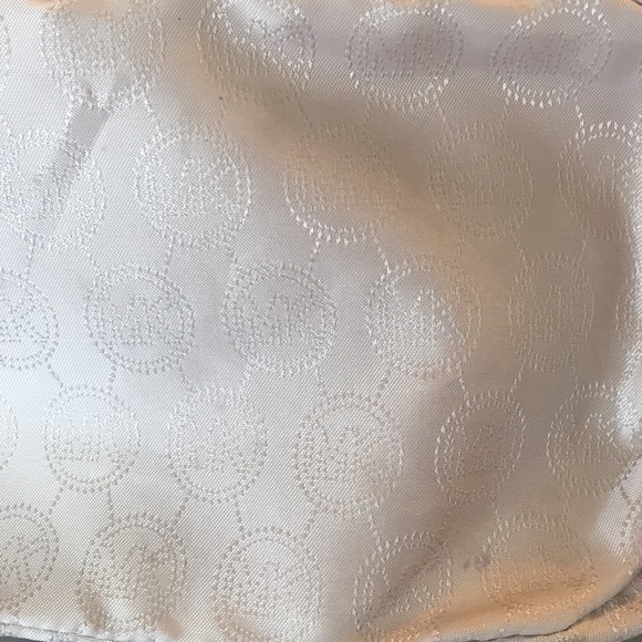 Michael Kors Frankie Large Drawstring Shoulder Bag - Picture 8 of 8